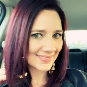 Meet your Posher, Becky